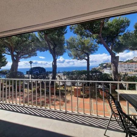 Apartment Marcel Roses